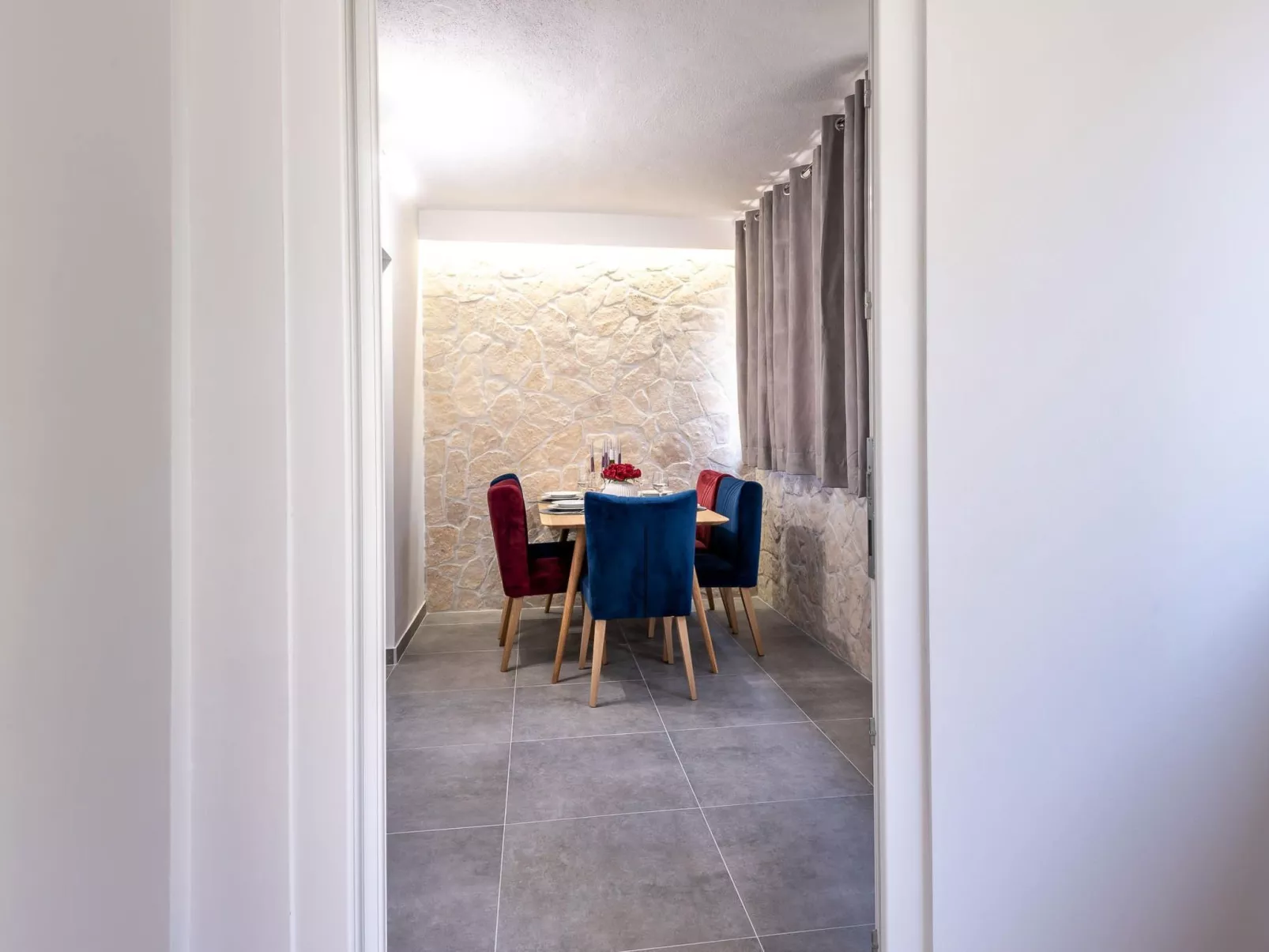 Mit privater Terrasse-Binnen