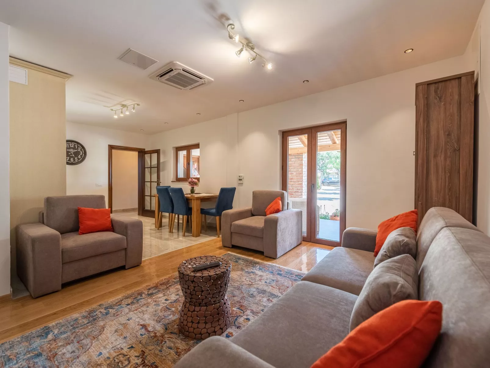 Rustica Casa Augustinus mit Pool-Image-tags.info