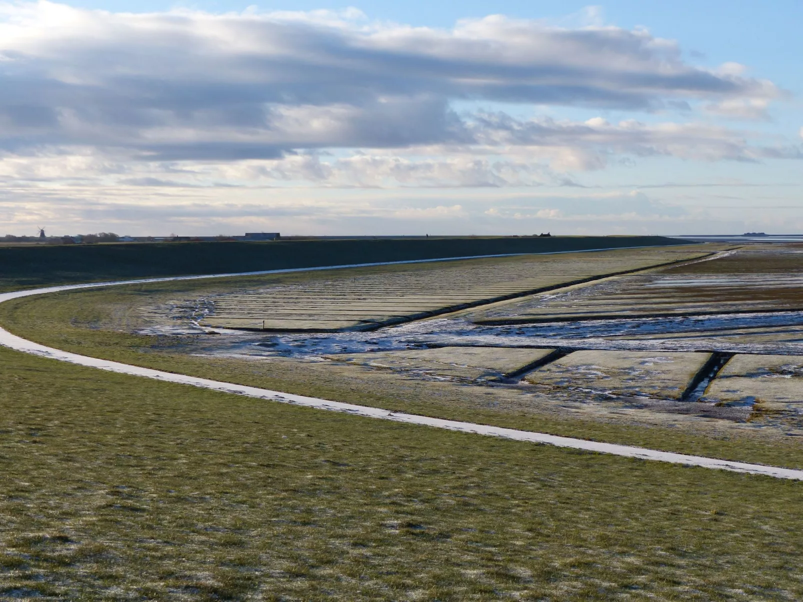 Gemütliche Ferienwohnung mit separatem Garten-Buiten