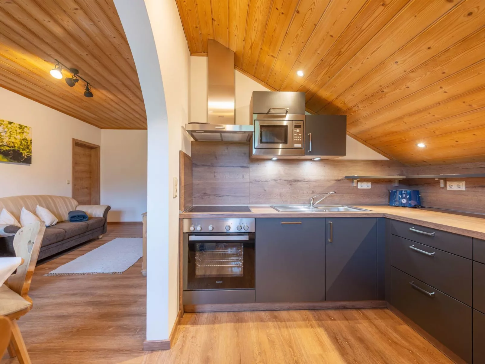 Zwoa-Image-tags.info