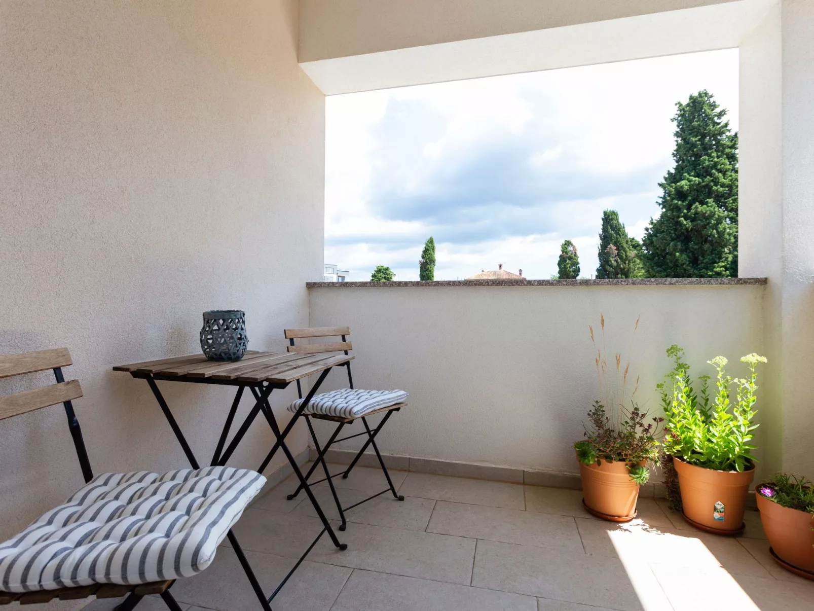 Modernes Ferienhaus in Strandnähe-Buiten