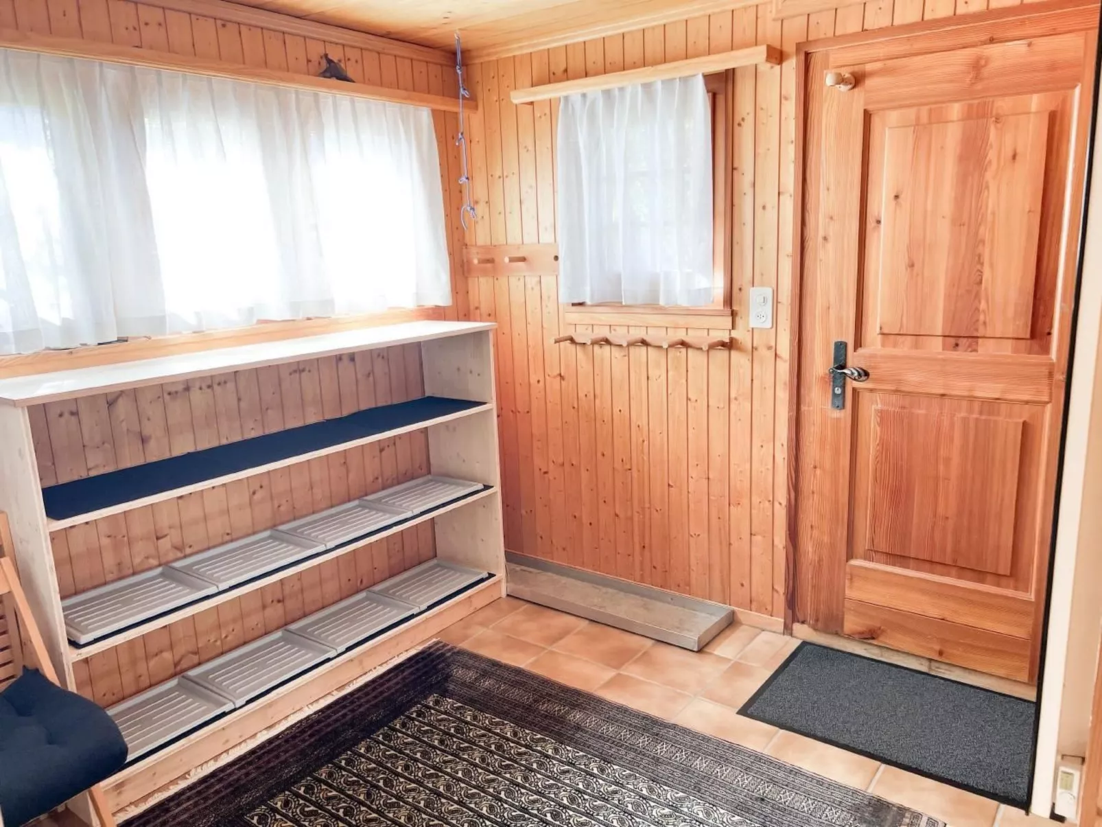 Chalet Domino-Image-tags.info