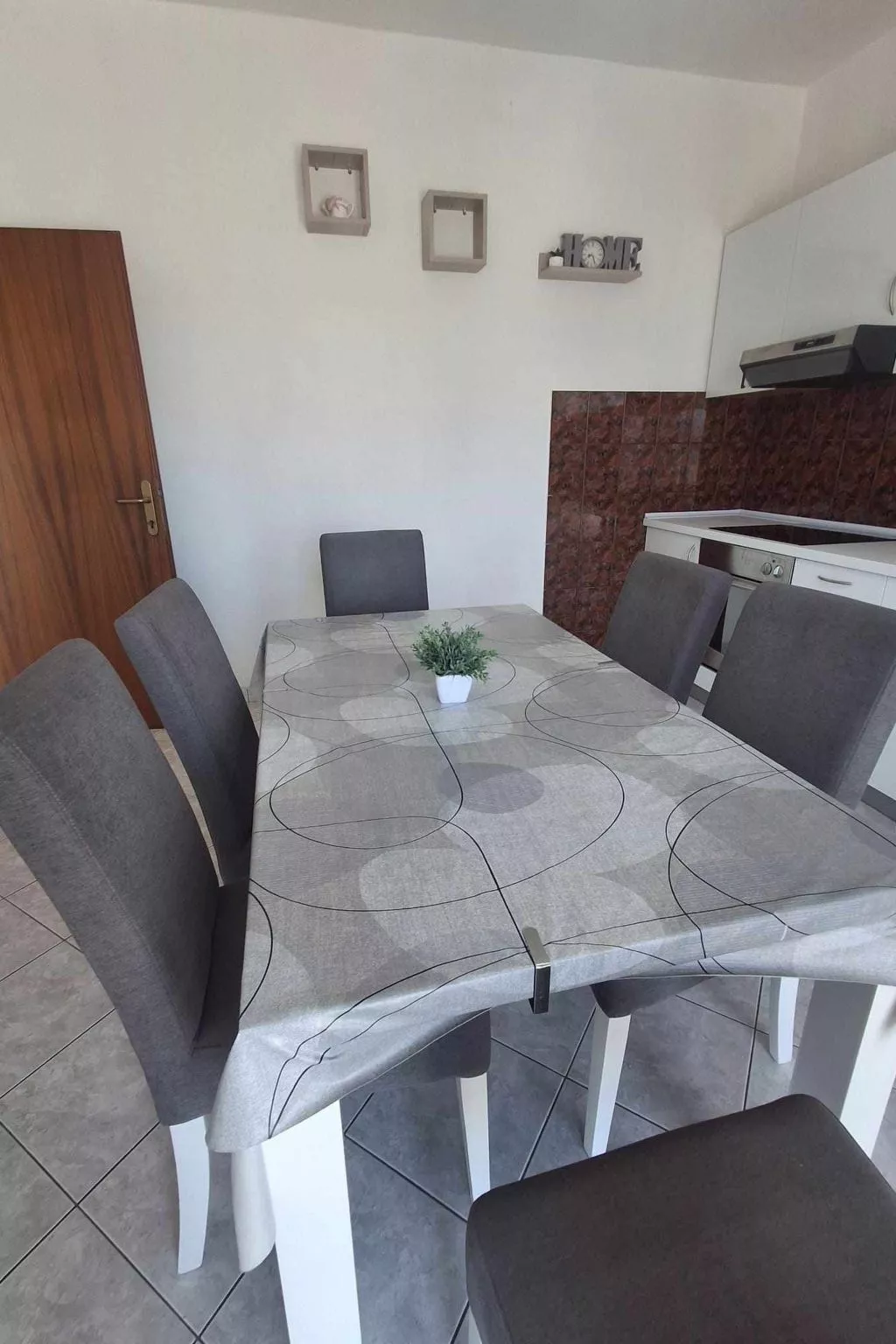 Sonnige Wohnung "Bepo" mit Blick auf das Wasser-Binnen