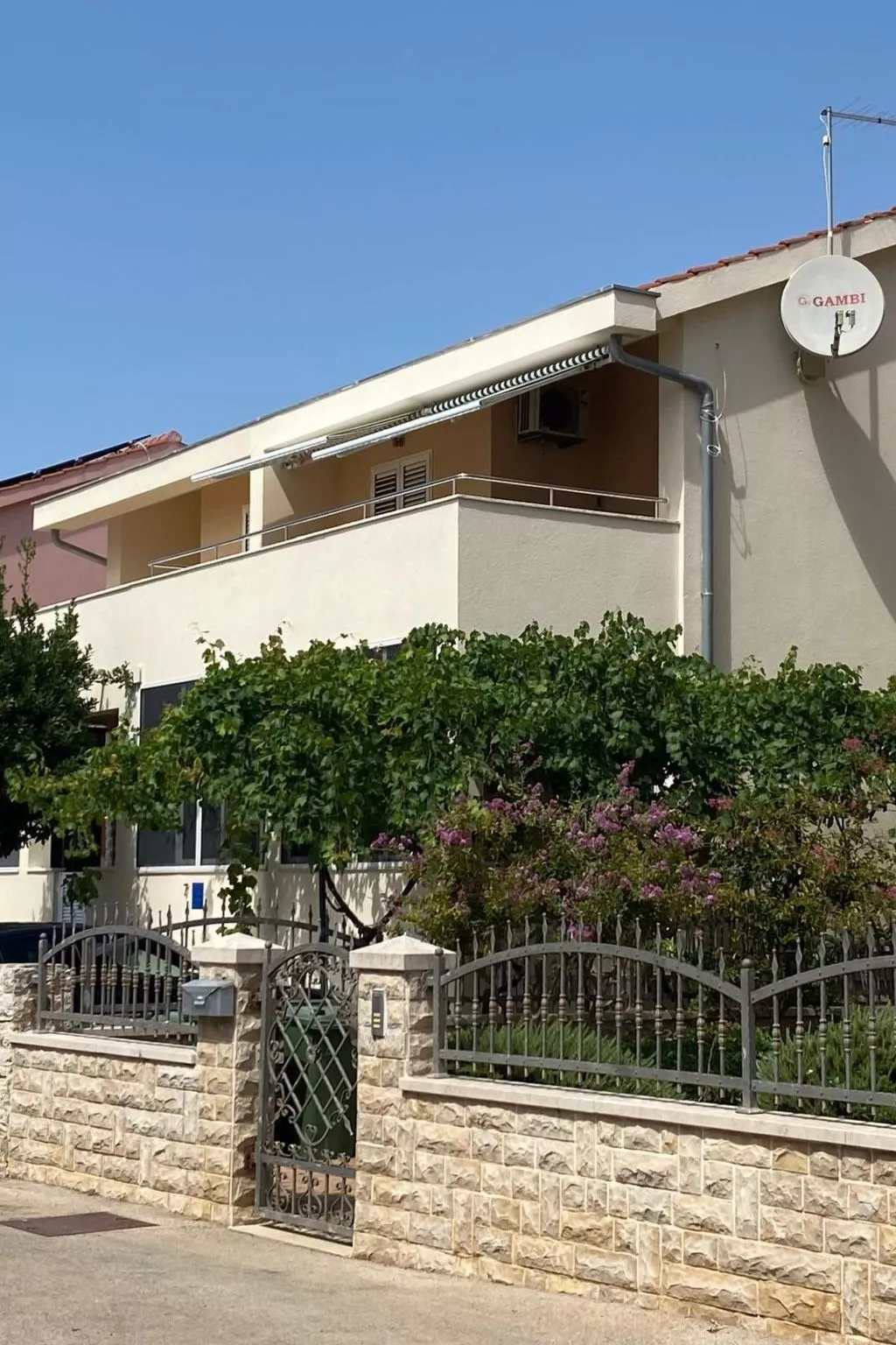 Wohnung "Zoran O. app 3 pogled"-Buiten