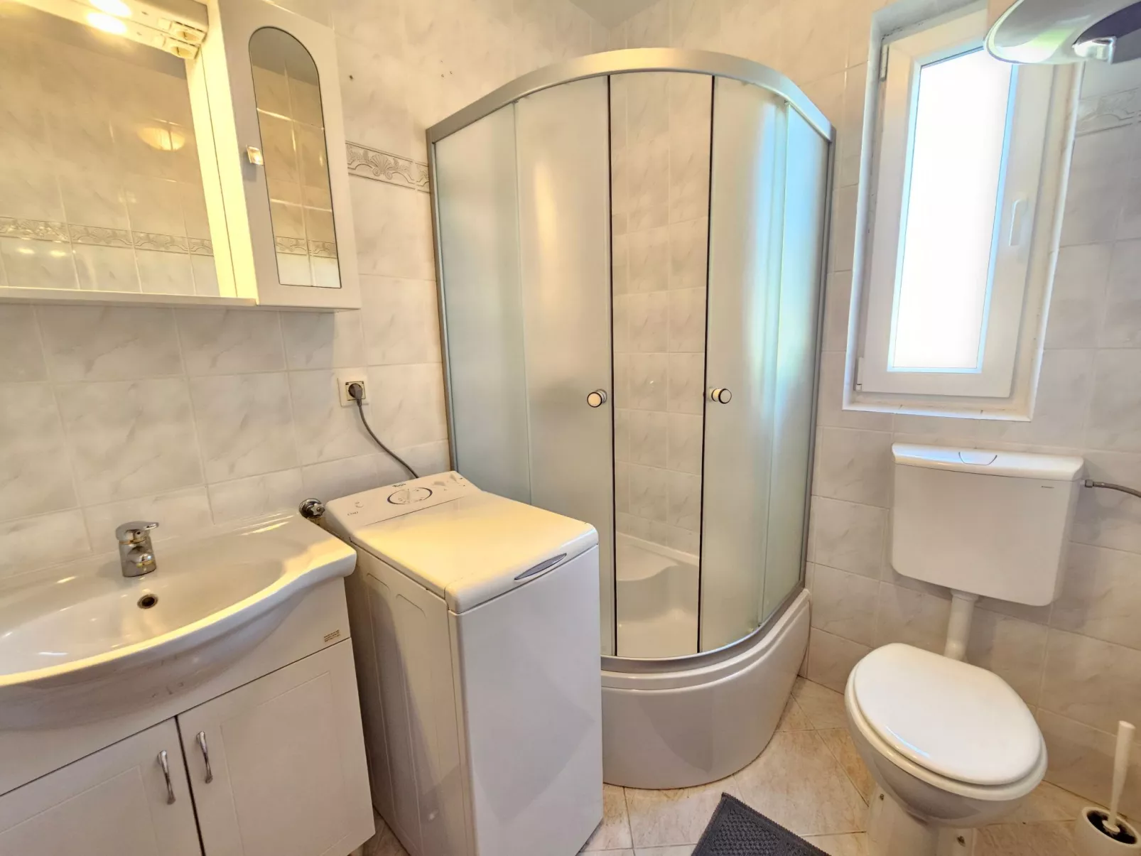 Wohnung mit Meerblick, 150 m vom Strand entfernt-Binnen