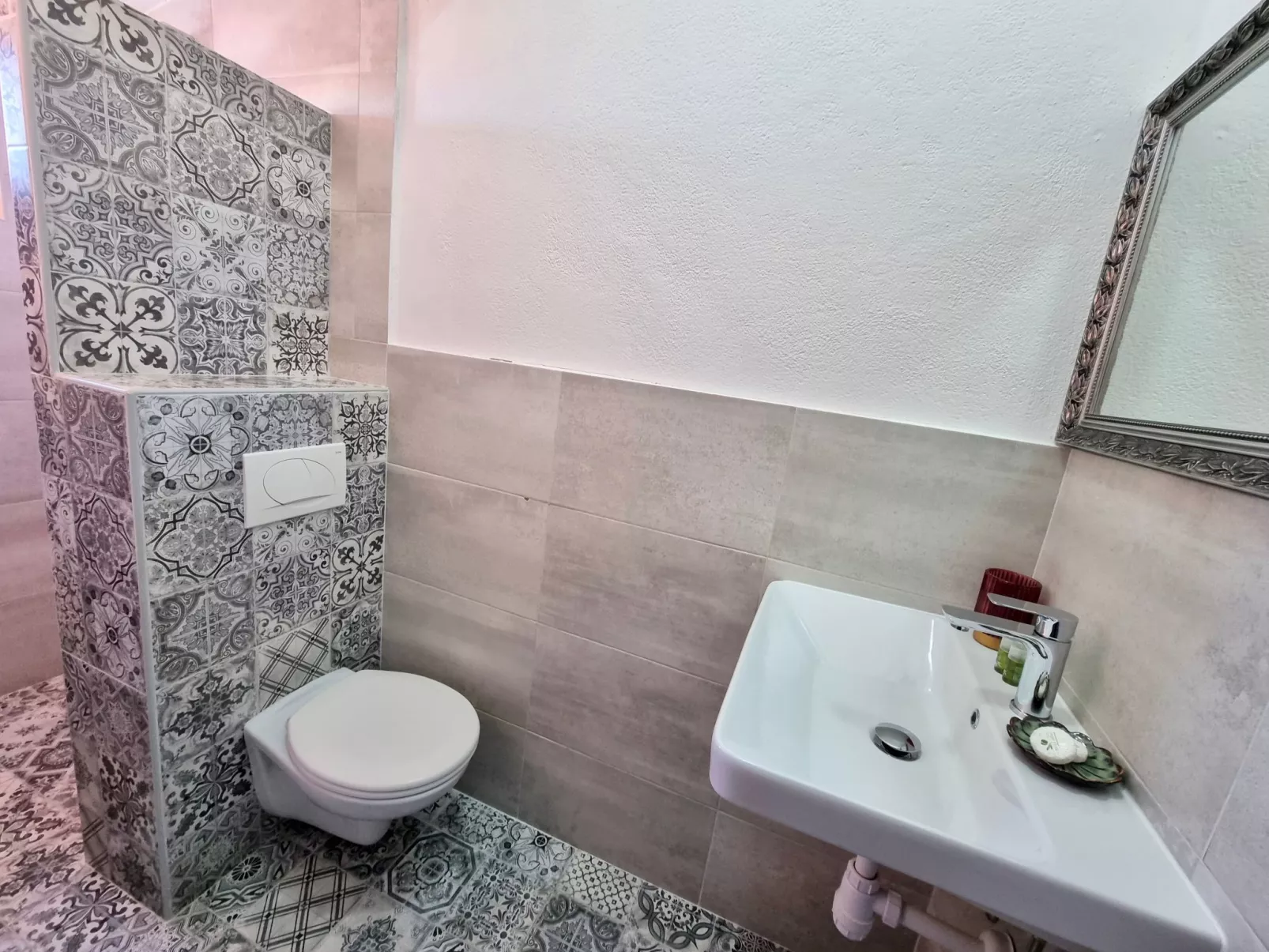 Charmante Wohnung A4 - Villa Ana-Binnen