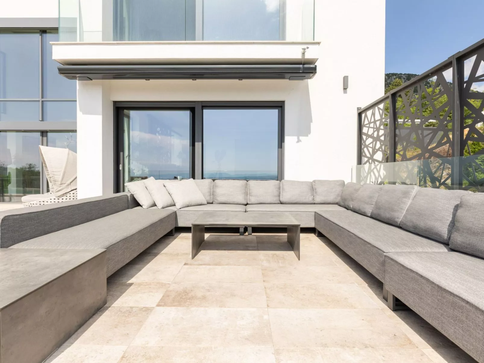 Designferienhaus mit Hot Tub-Binnen