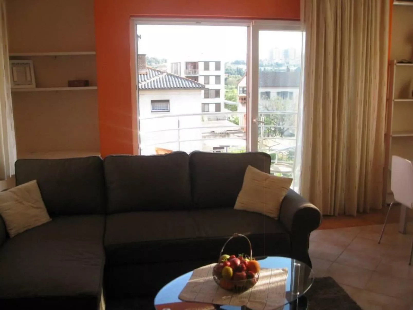 Moderne Wohnung in der Nähe des Zentrums-Binnen