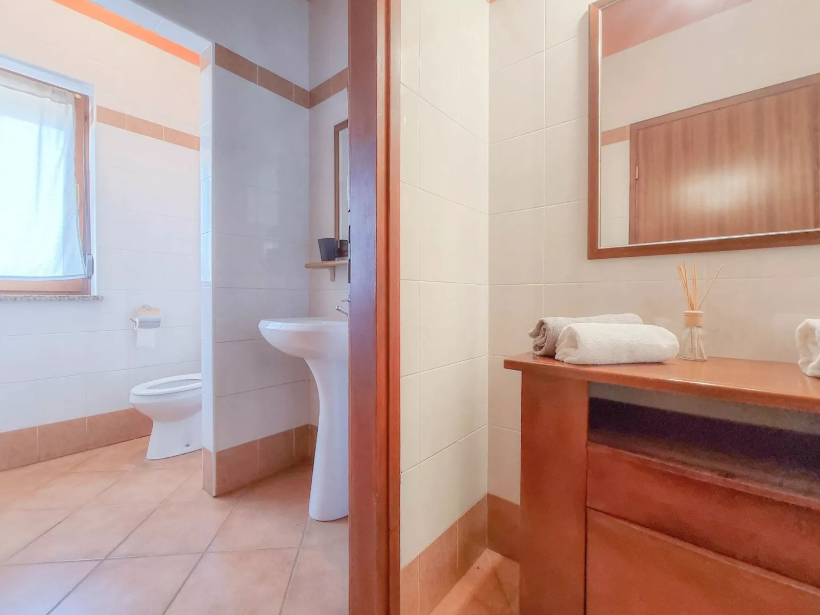 Wohnung "Dani" mit Terrasse-Binnen