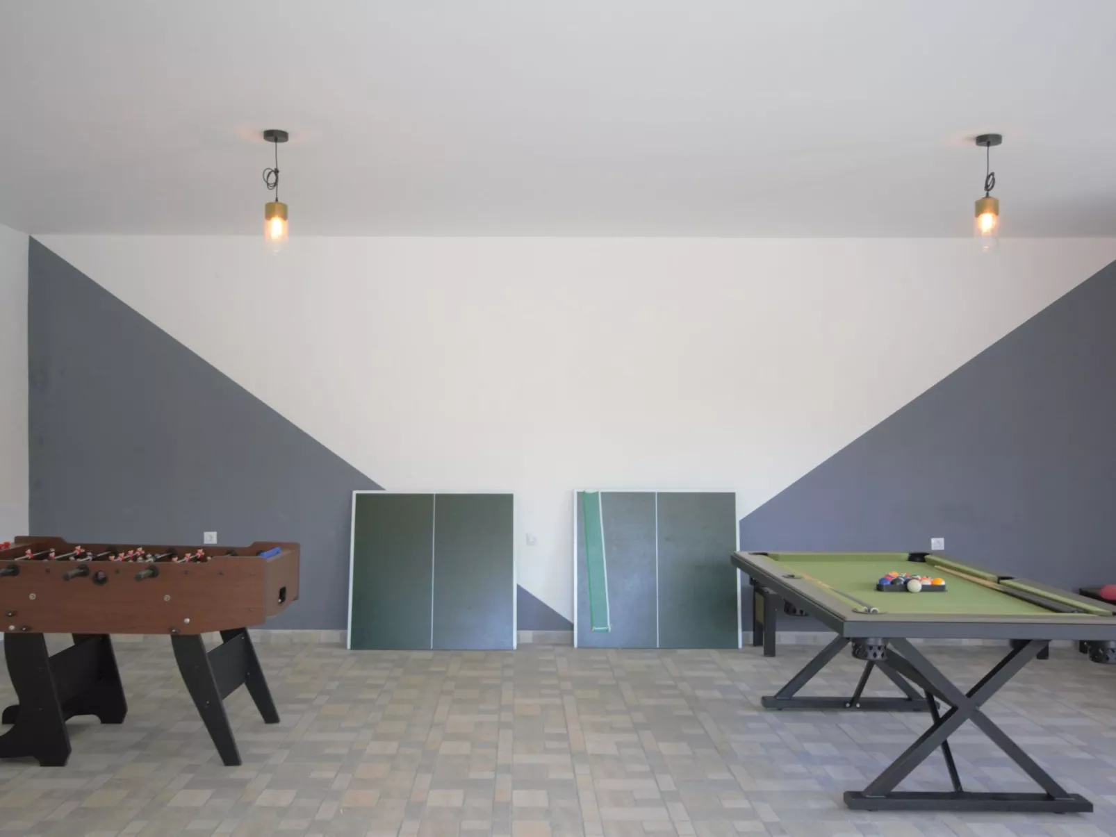 XXL-Ferienhaus "Cokuni" mit privatem Pool-Binnen