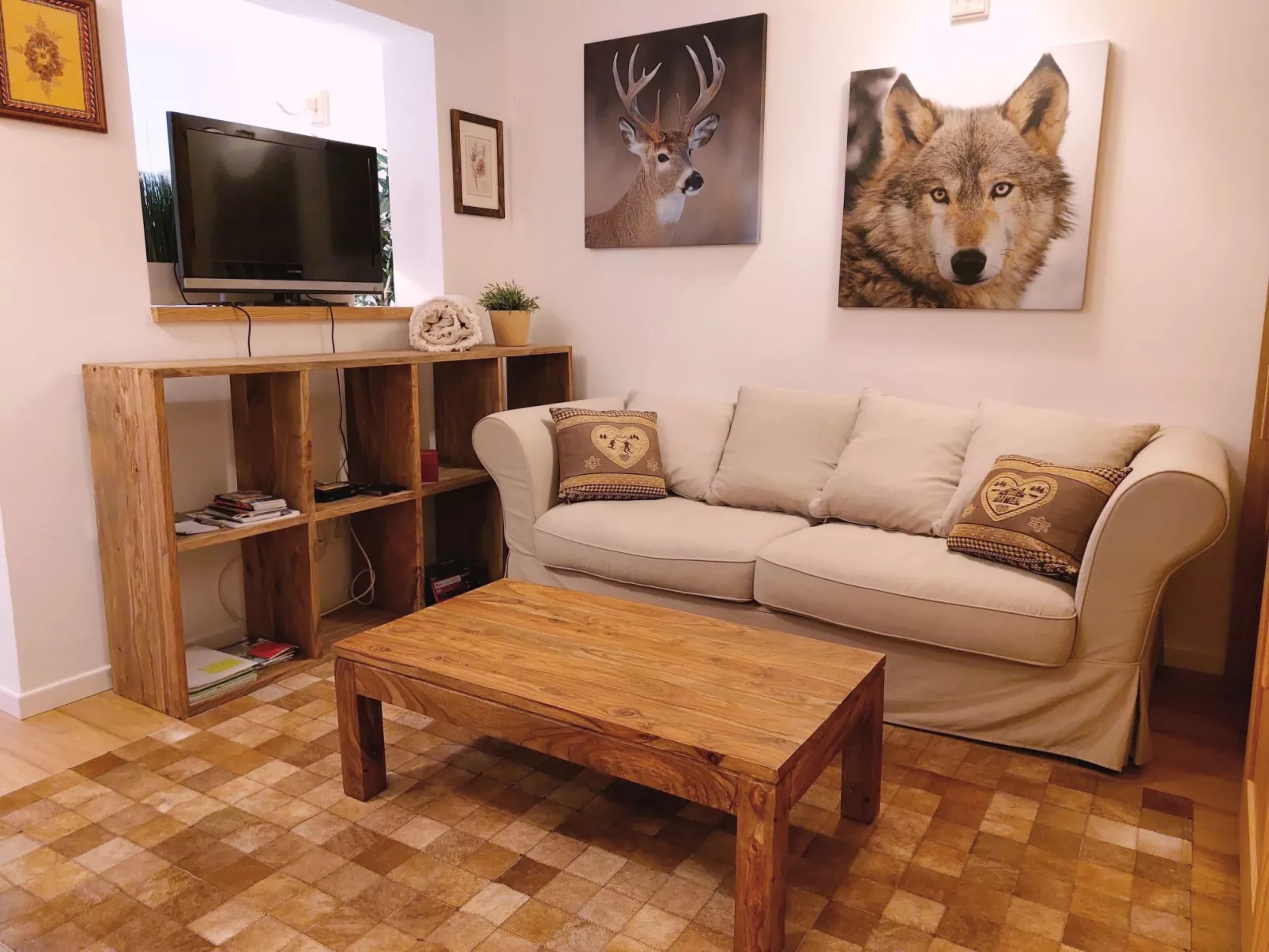 Rosie desing skipist-Binnen