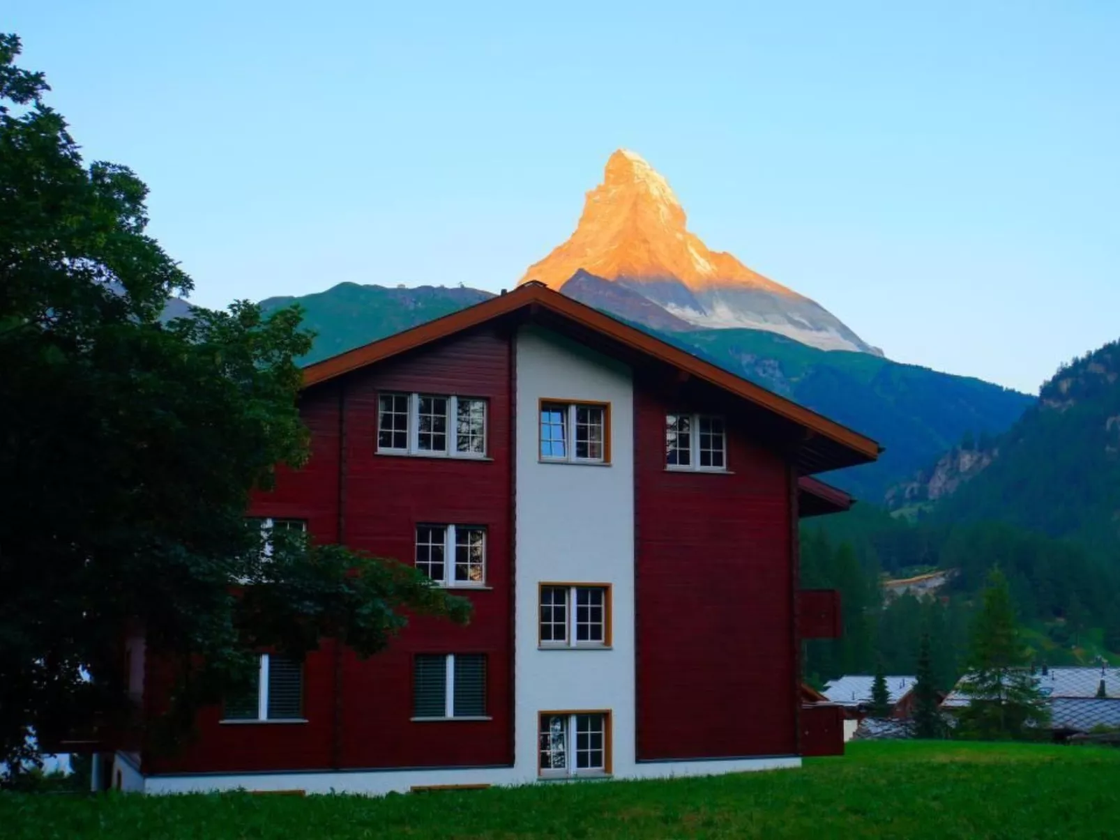 Studio mit traumhaftem Blick auf das Matterhorn-Buiten