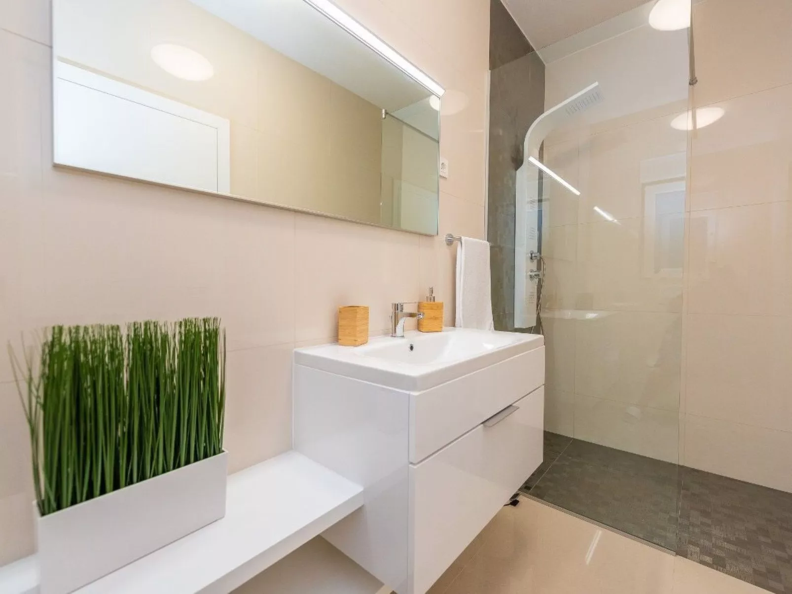 Villa mit beheiztem Pool Privlaka - TA Leut Agency-Binnen