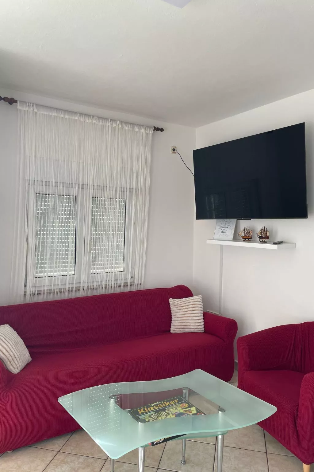 Wohnungen Nada in Sabunike - von TA Leut Agency-Binnen