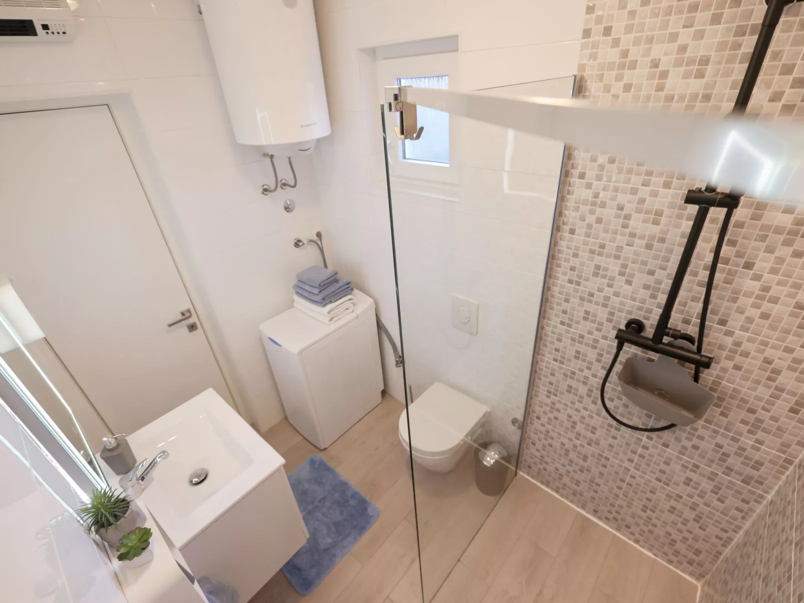 Wohnung "Siesta" direkt am Strand-Binnen