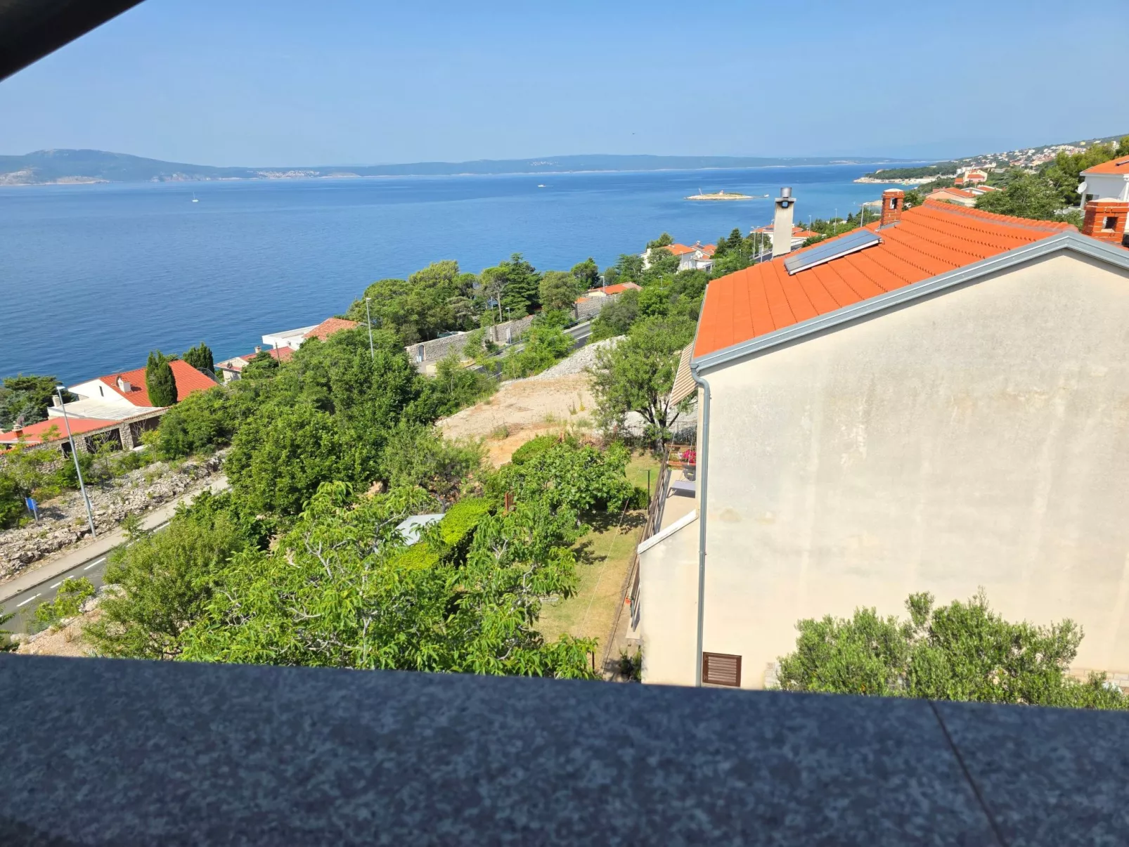 Wohnung für 3 Personen, 150m vom Strand entfernt-Buiten