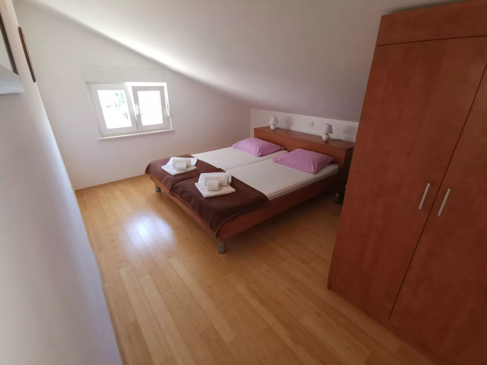 Wohnung für 6 Personen mit Terrasse und Meerblick-Binnen