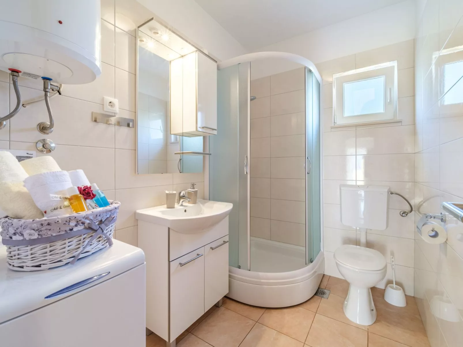 Für 5 Personen ca. 42 m&sup2; in Supetar, Adriaküste Kroatien (Kroatische Insel-Binnen