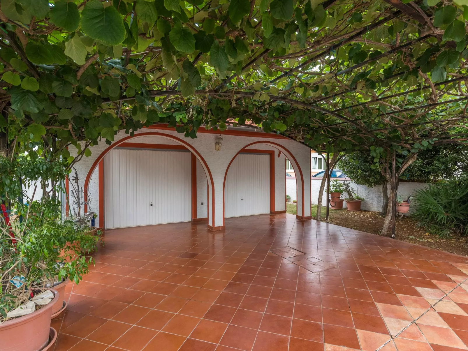 Charmante Familienvilla, in der Hunde willkommen sind-Buiten