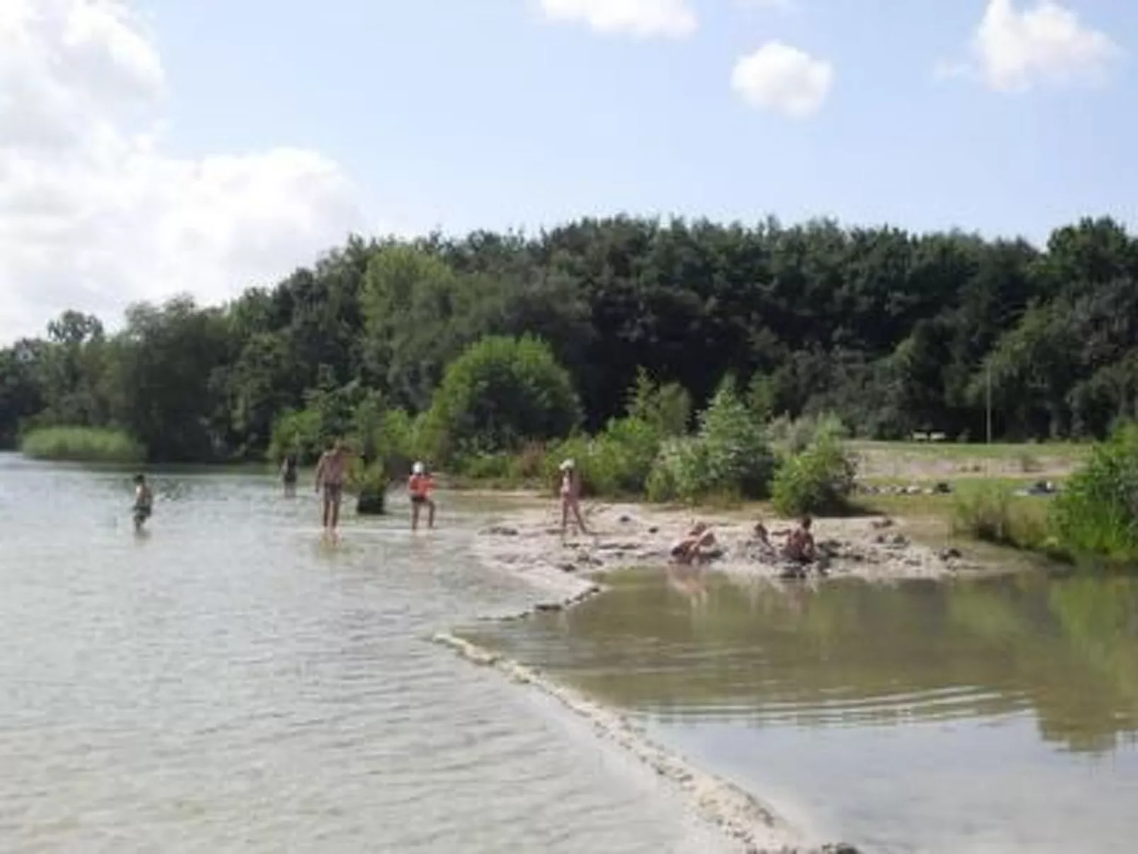 Geräumige Ferienwohnung mit Garten und Grill-Image-tags.info