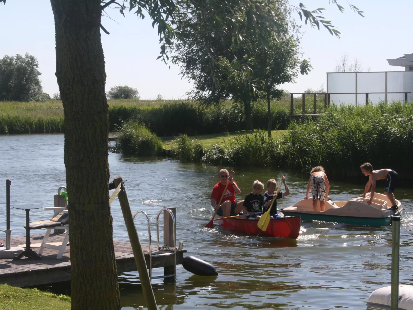 Starvilla in Makkum mit Sauna und schöner Aussicht-Buiten