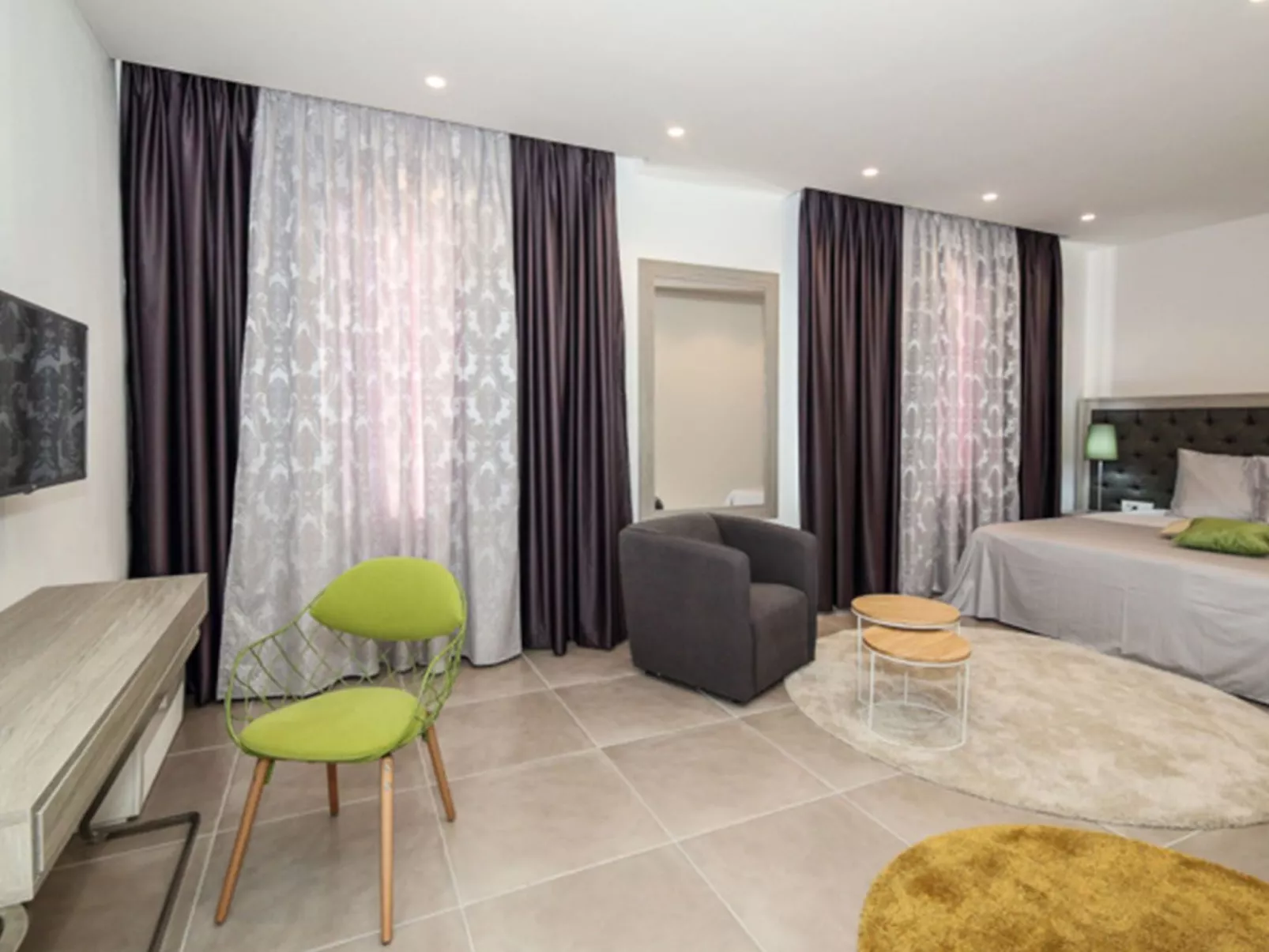 Luxusvilla Viola mit Pool, Sauna und Fitnessraum-Binnen