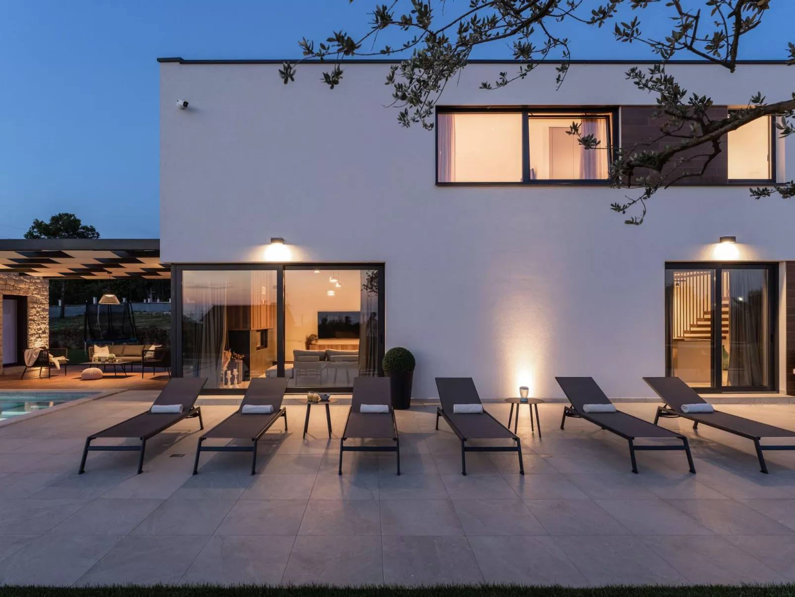 Villa Ansi Exclusive-Buiten