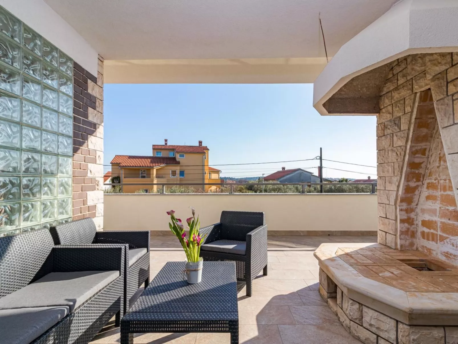 Ferienvilla "Villa Berg" mit privatem Pool-Binnen