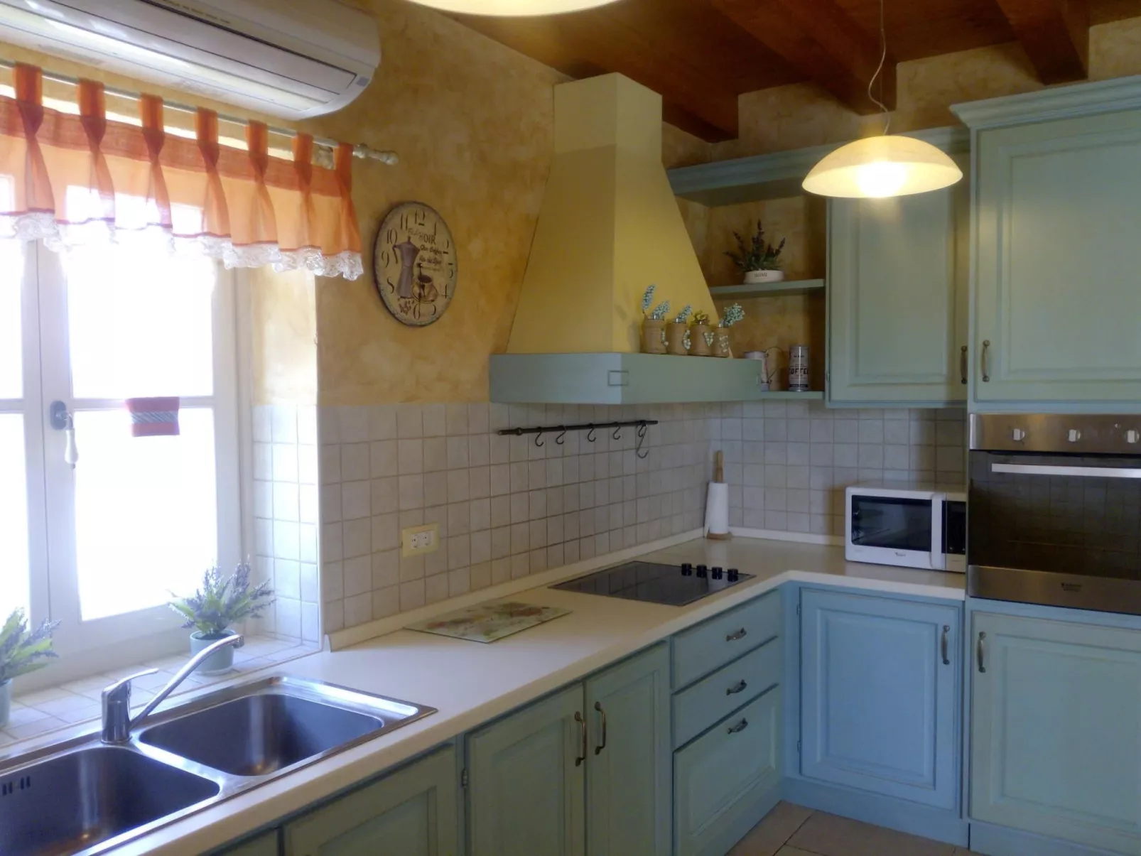 Für 8 Personen und 2 Kinder in Segotici, Istrien (Südküste von Istrien)-Binnen