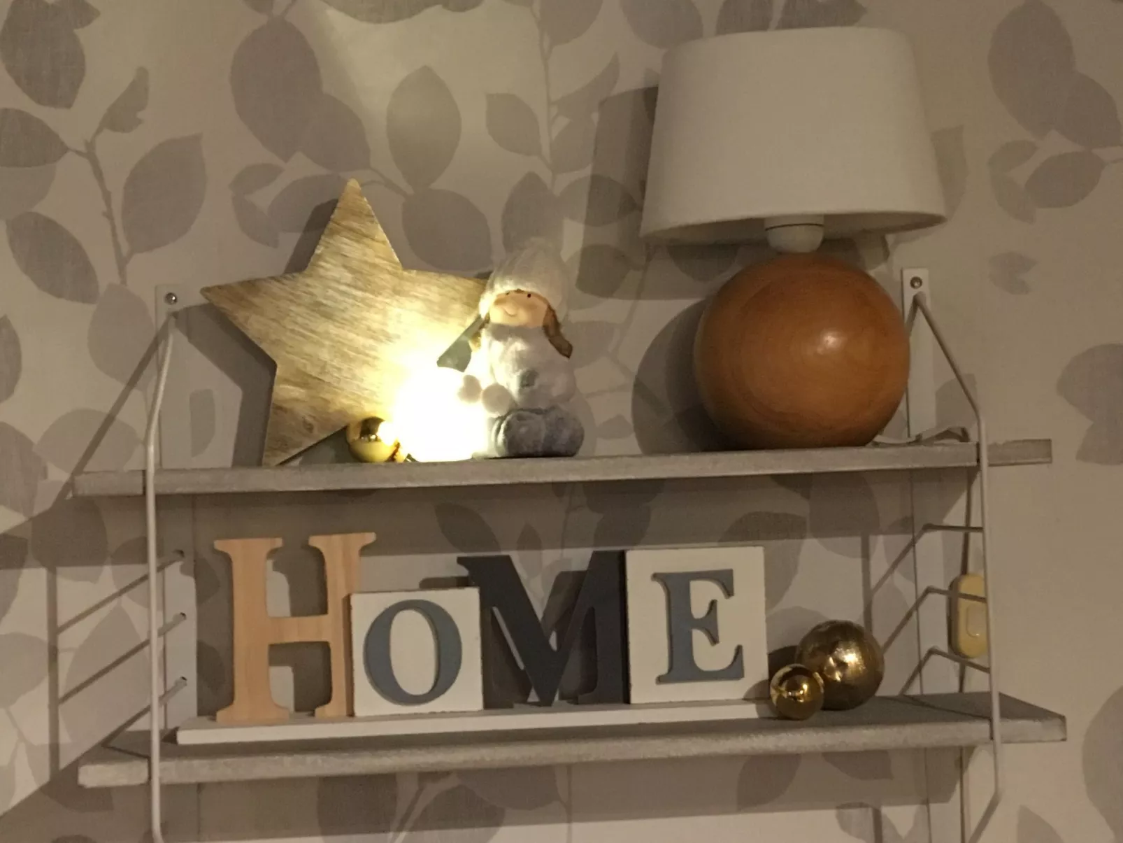 Windekind mit Blick auf die Felder-Image-tags.info