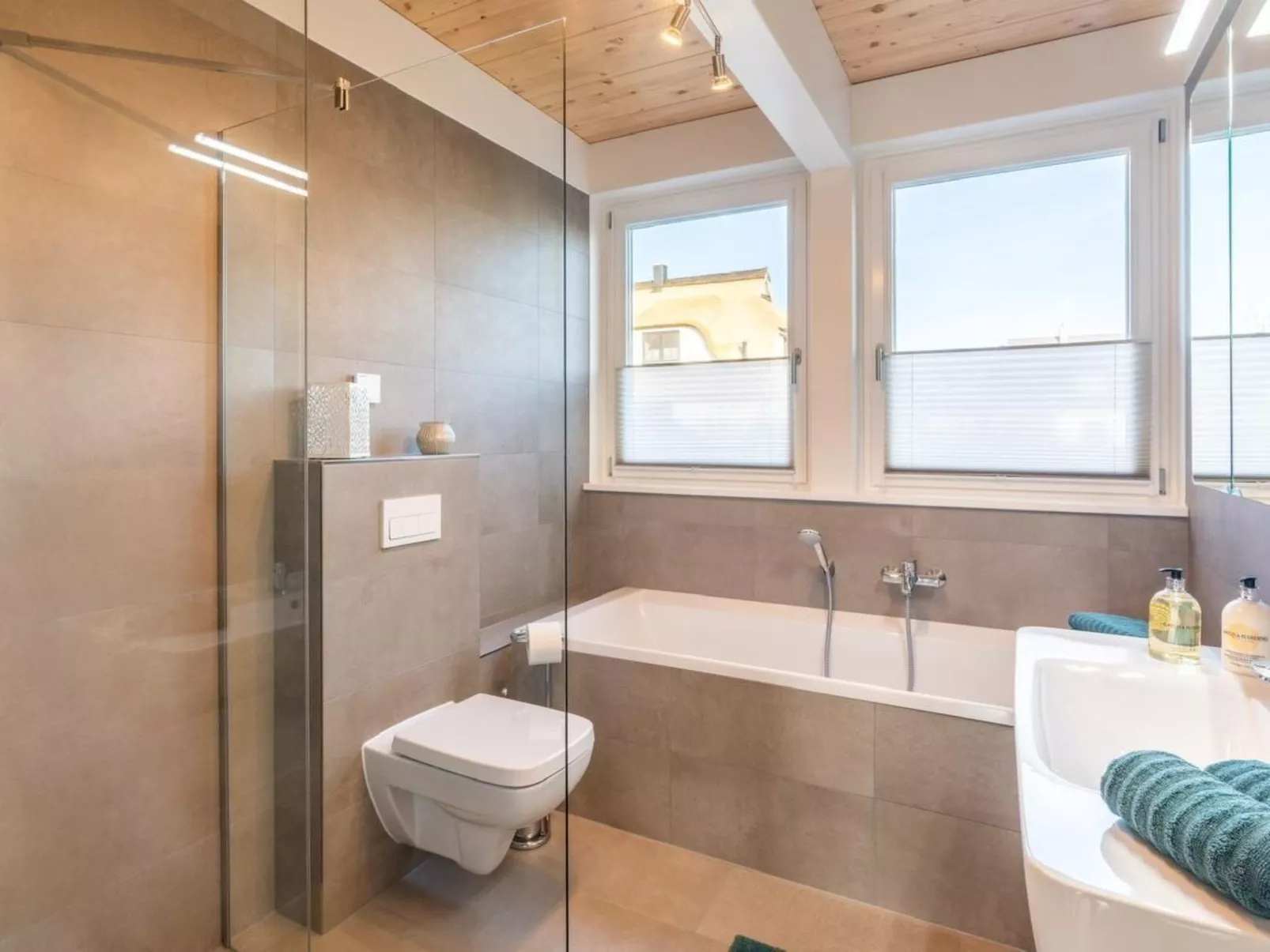 Haus „Am Yachthafen“-Binnen