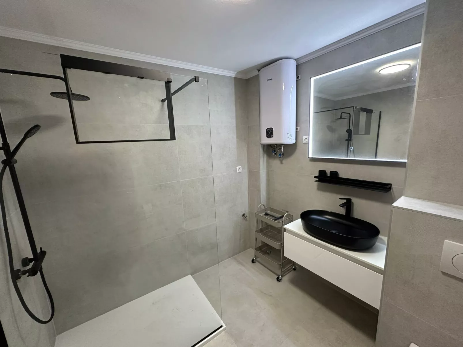 In ruhiger Lage mit Balkon-Binnen