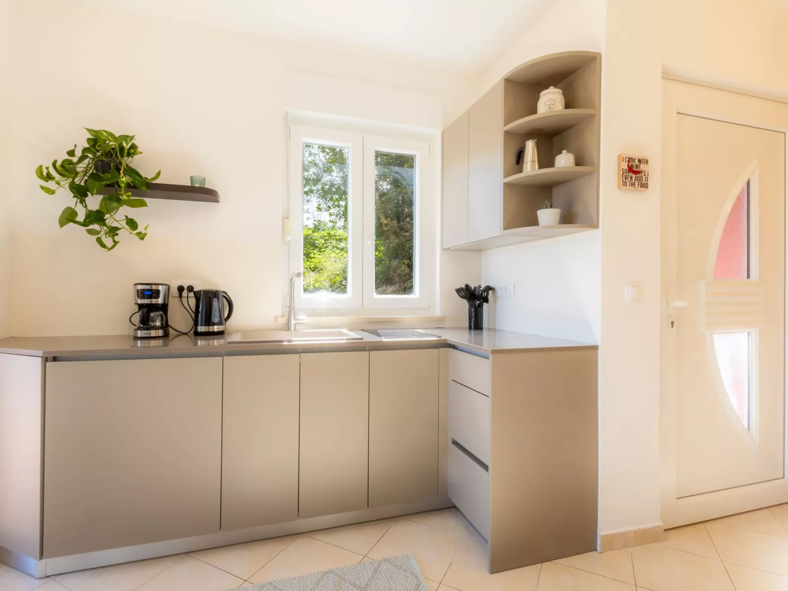 Red House Apartments Sveta Marina-Image-tags.info