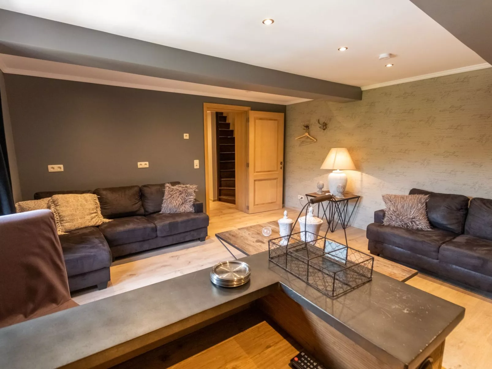 7p jacuzzi seeblick-Binnen