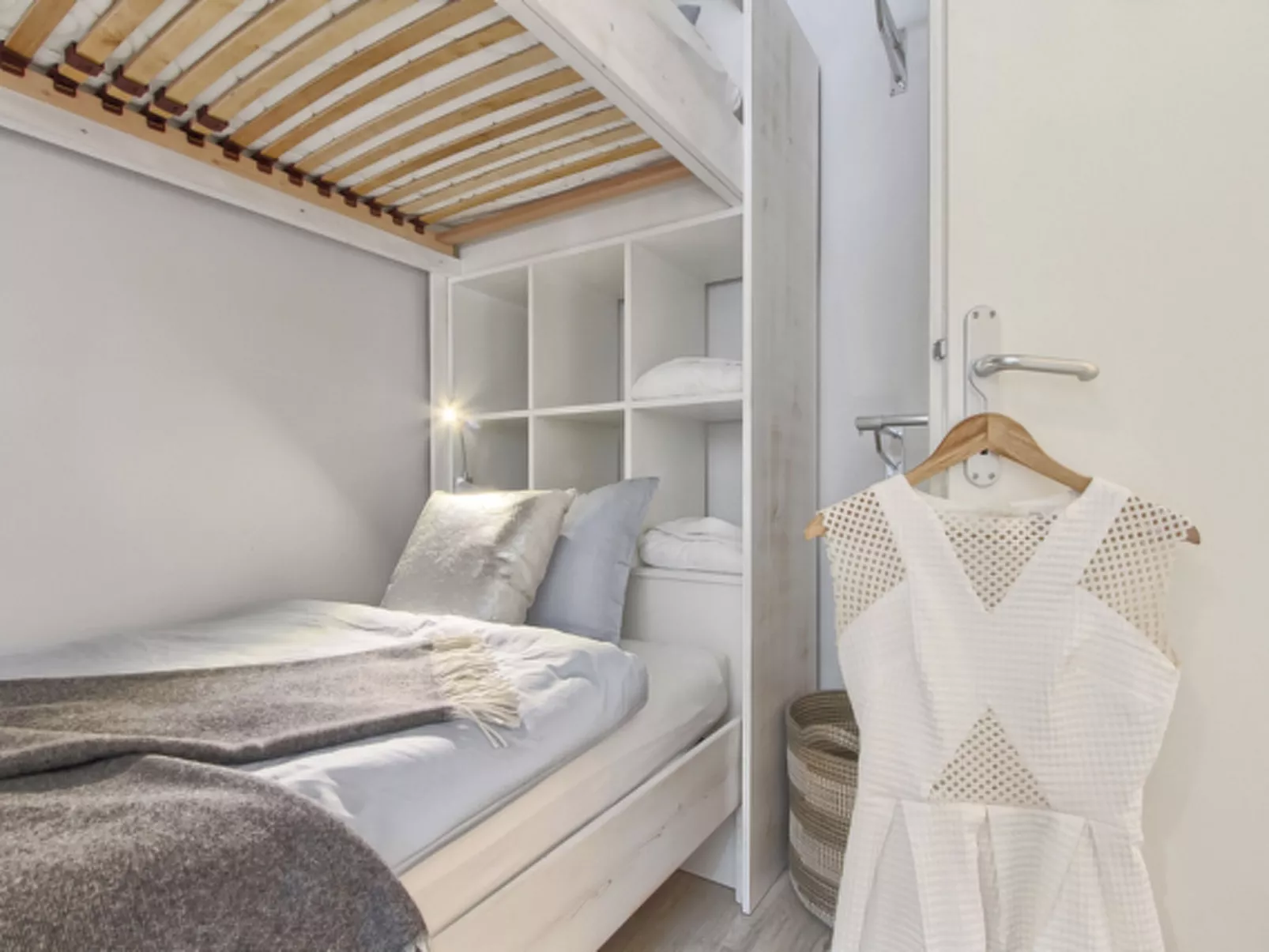 Stylisches Haus mit Dachterrasse, Bar und Hot Tub-Binnen