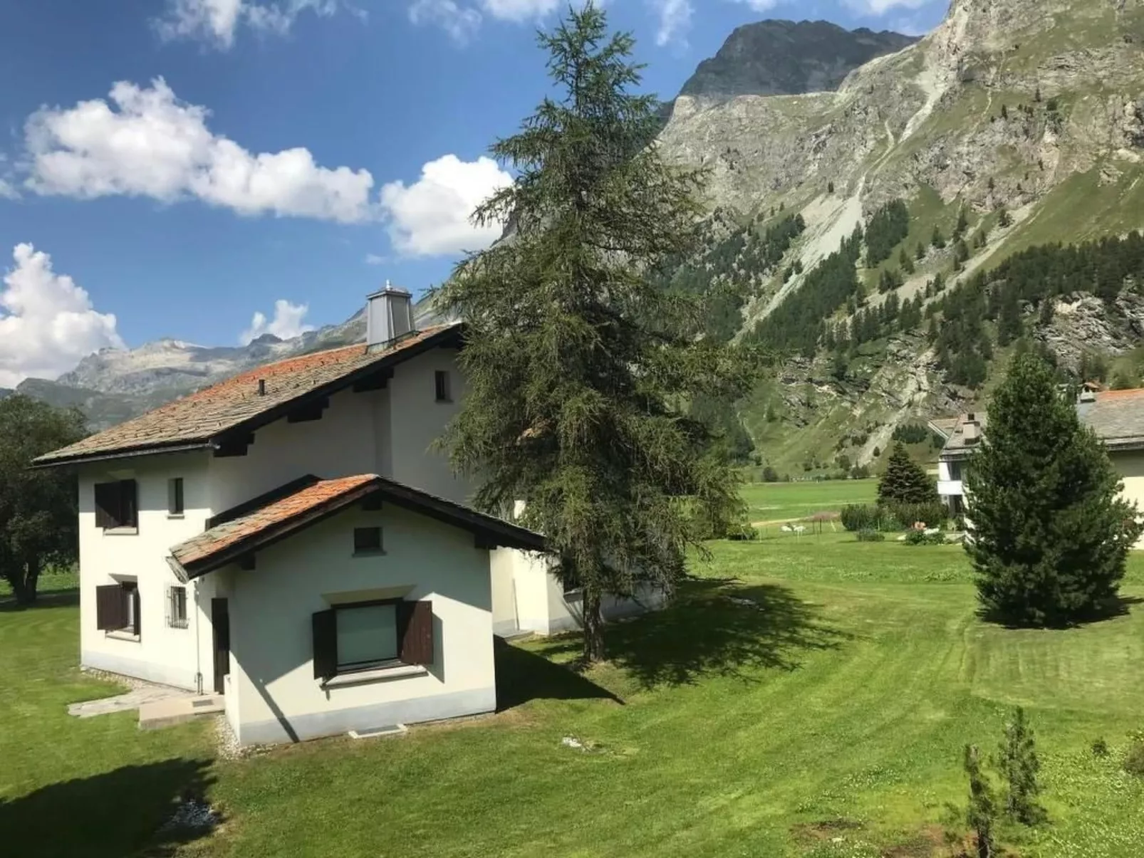 Chesa Arnica 3-Buiten