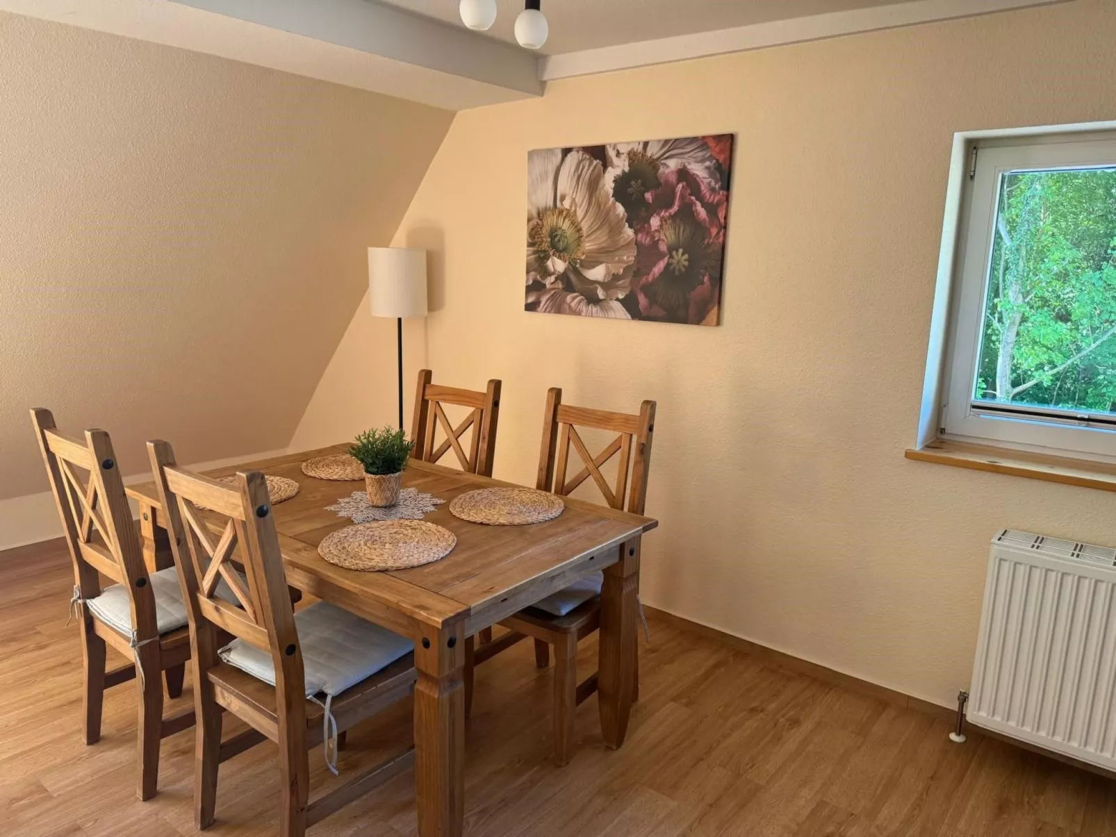 Charmante Ferienwohnung in Neukloster mit Terrasse-Binnen