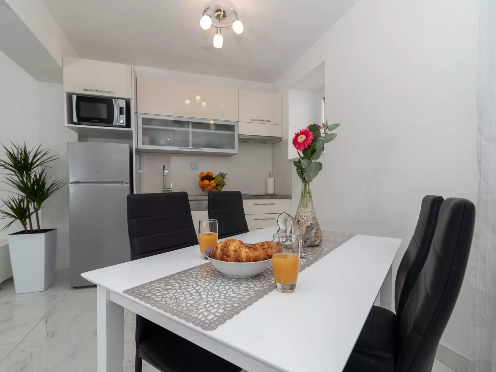 Mittelmeer-Ferienhaus Eden-Binnen