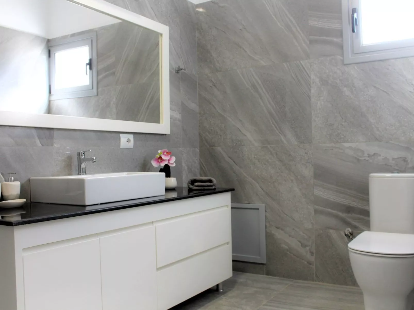 Entdecken Sie die ruhige Opulenz der Luxusvilla Levanda in Südalbanien - Image-tags.info