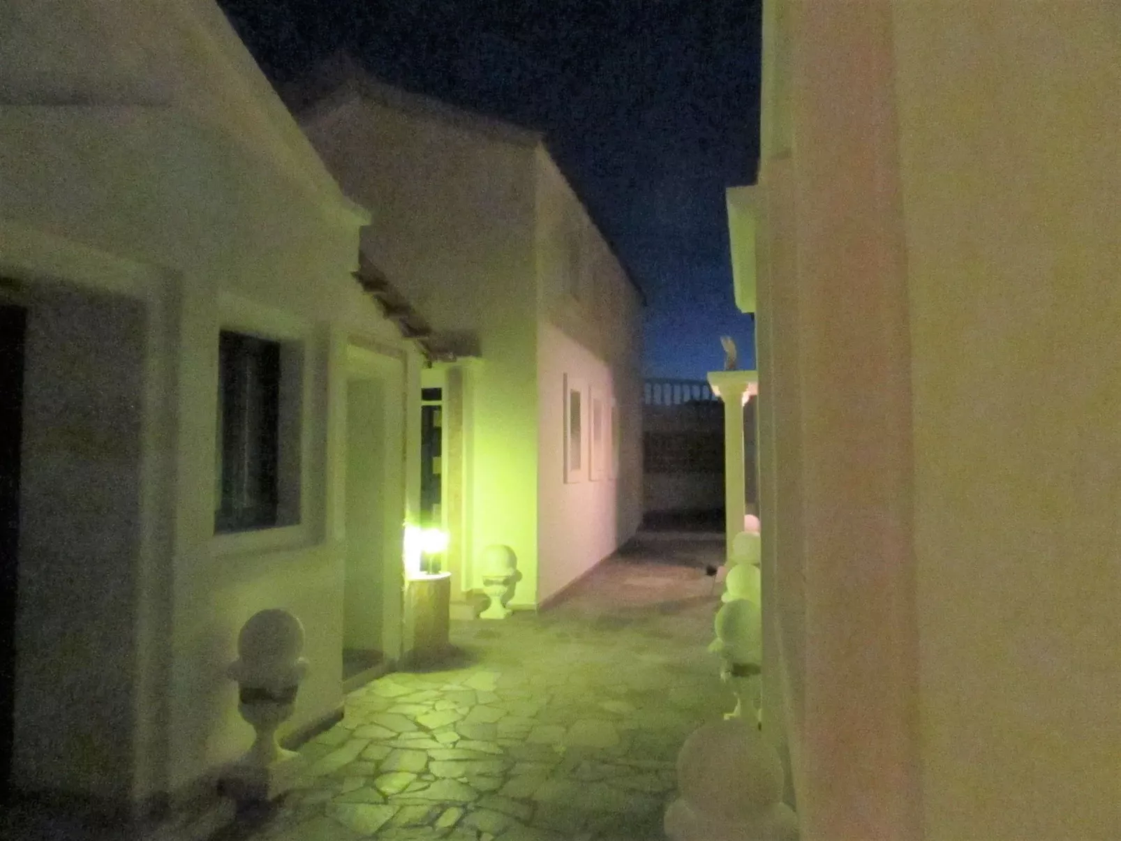 Castellino Loft Apartment with balcony for 5 people-Buiten