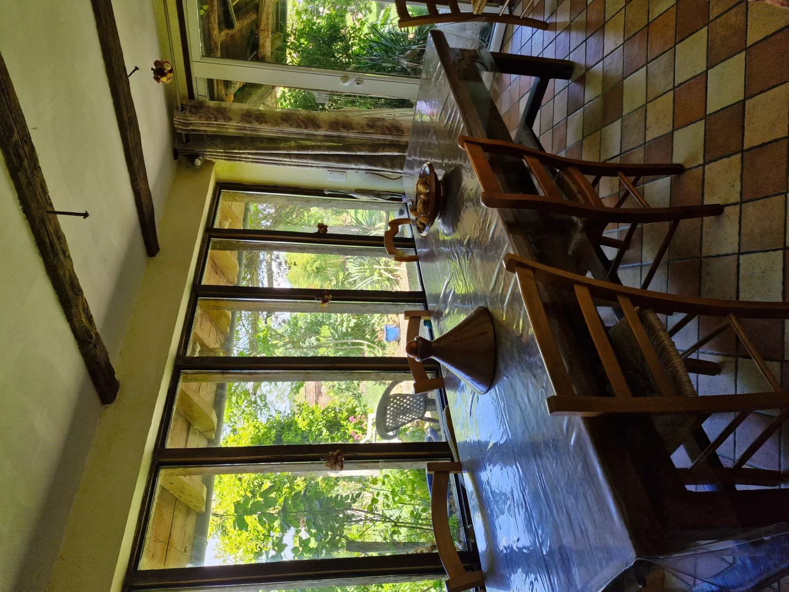 Die Unterkunft für zwei bis sechs Personen, Schwimmbad, Bouleplatz, Spa, Tennis-Binnen