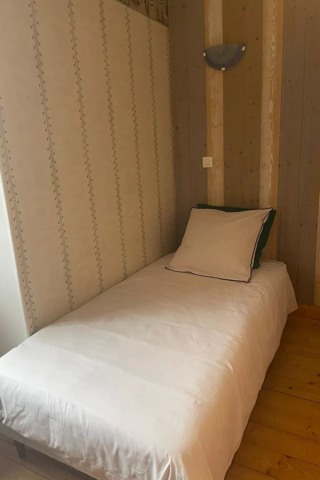 Stadthaus mit eigenem Garten und Grill-Binnen