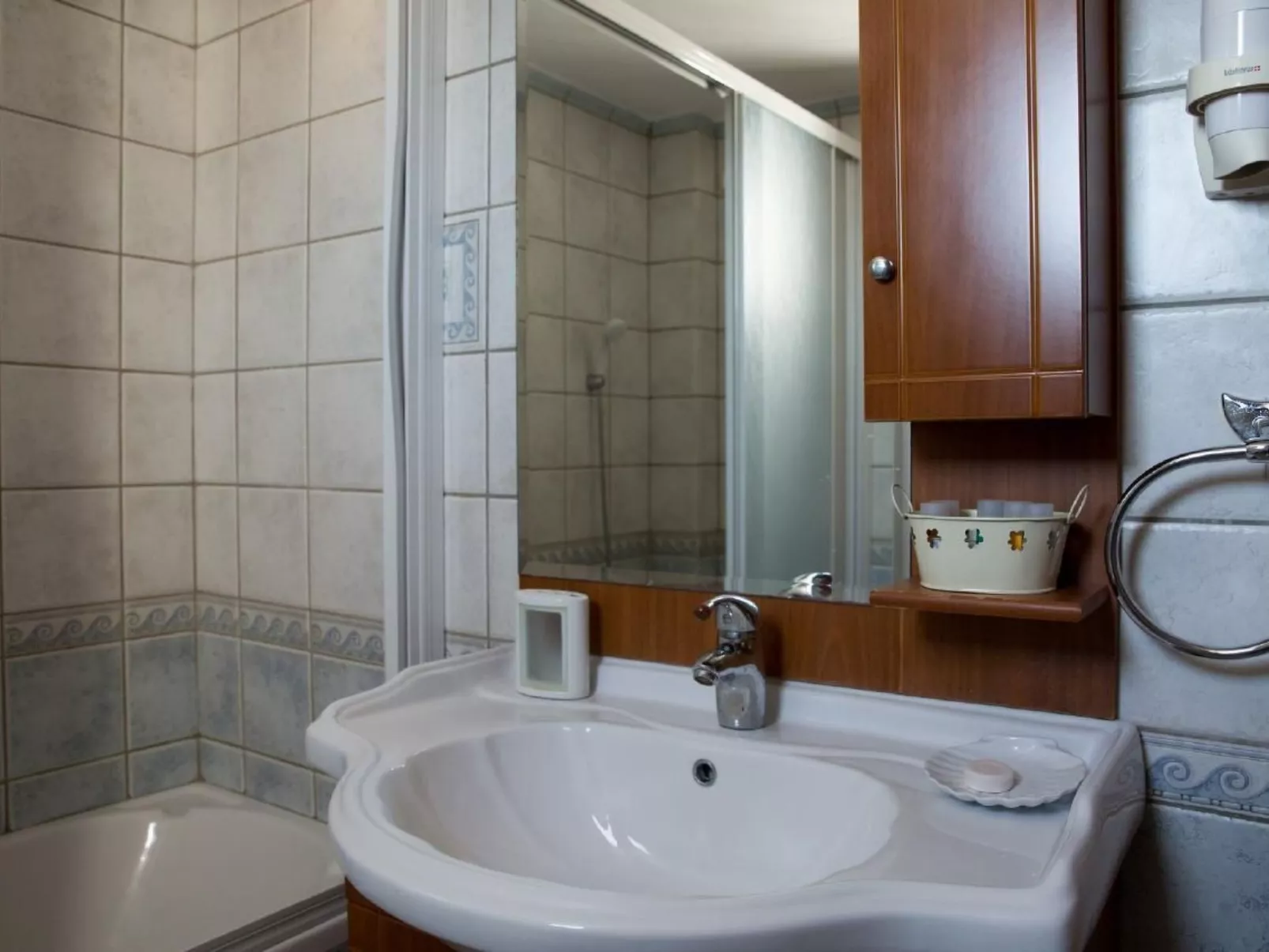 Strandvilla 1 Minute vom Meer entfernt-Image-tags.info