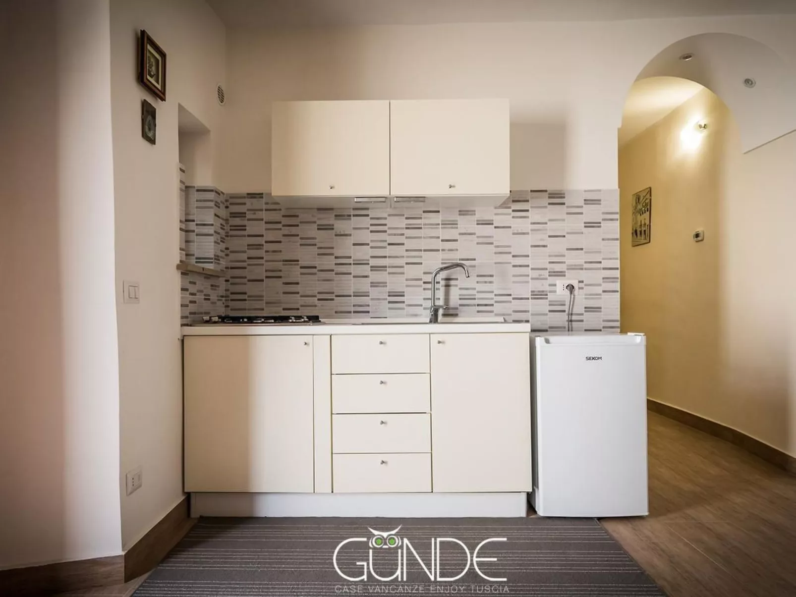 Verne's Haus - La Casa di Verne-Image-tags.info