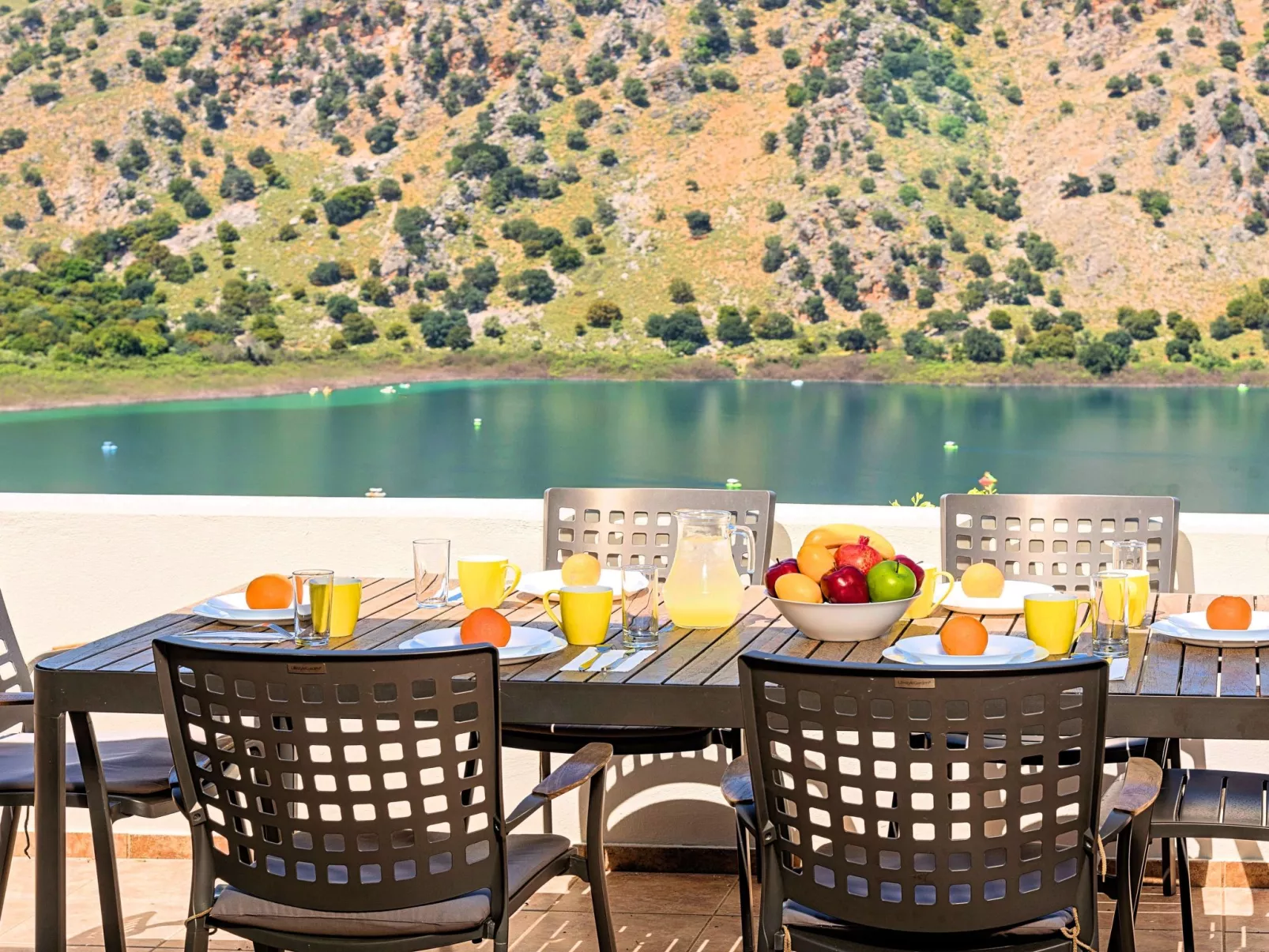 Du Lac Alpha Villa Privater Pool-Buiten