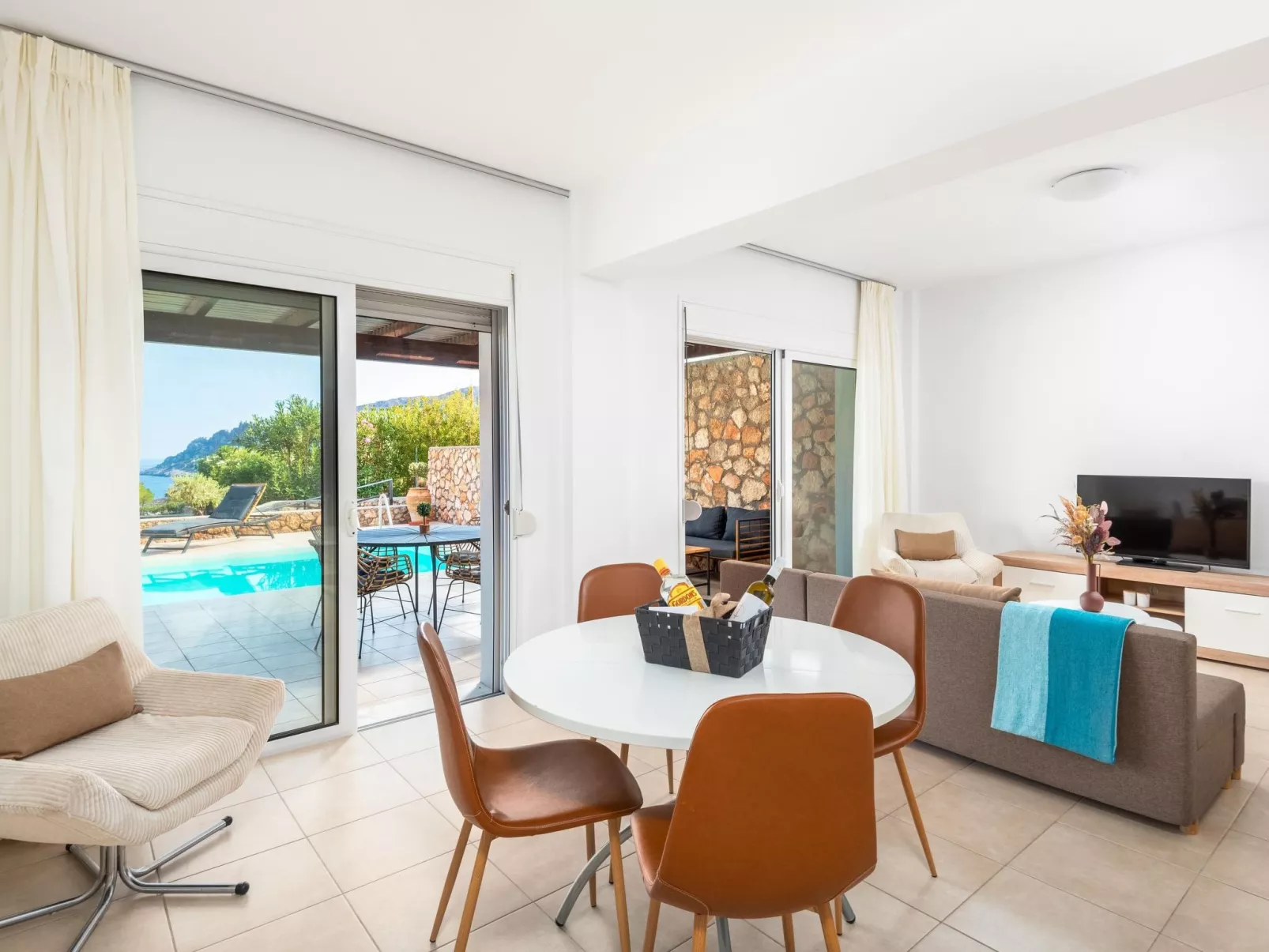 Anbetungswürdige Villa-Image-tags.info