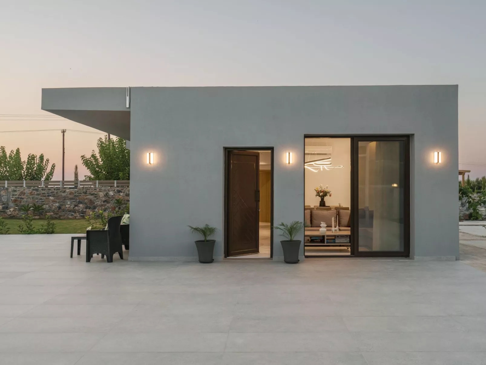 "Luna" mit Privatparkplatz-Buiten