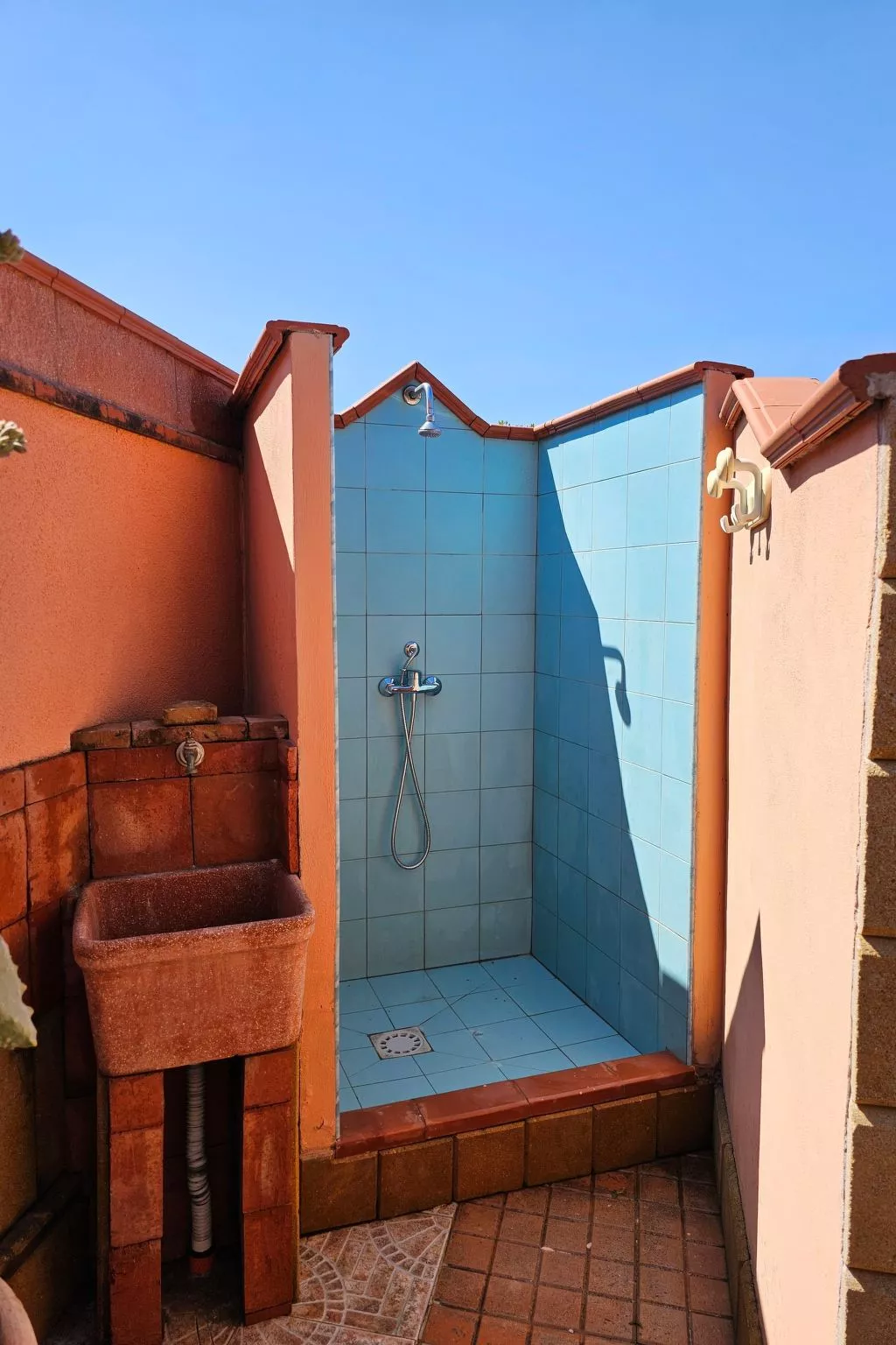 Villa mit Wasserblick-Buiten