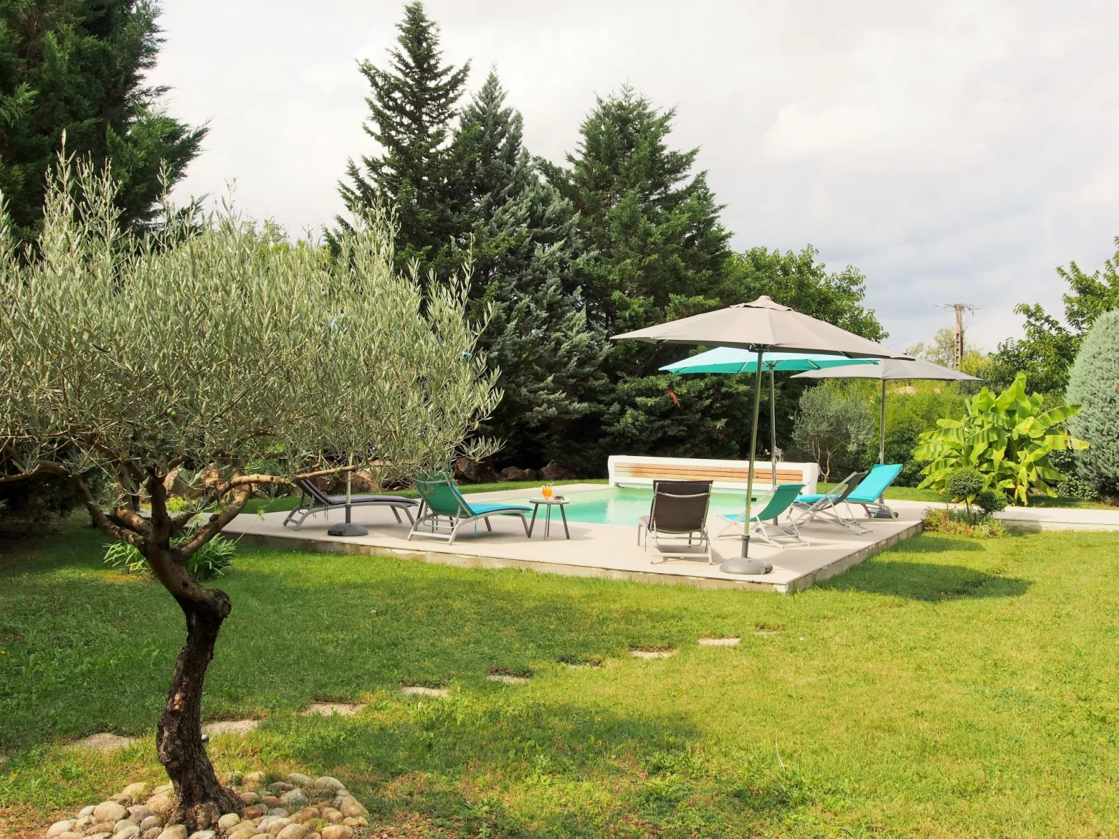 Urlaub im Süden zwischen Meer und Bergen-Buiten