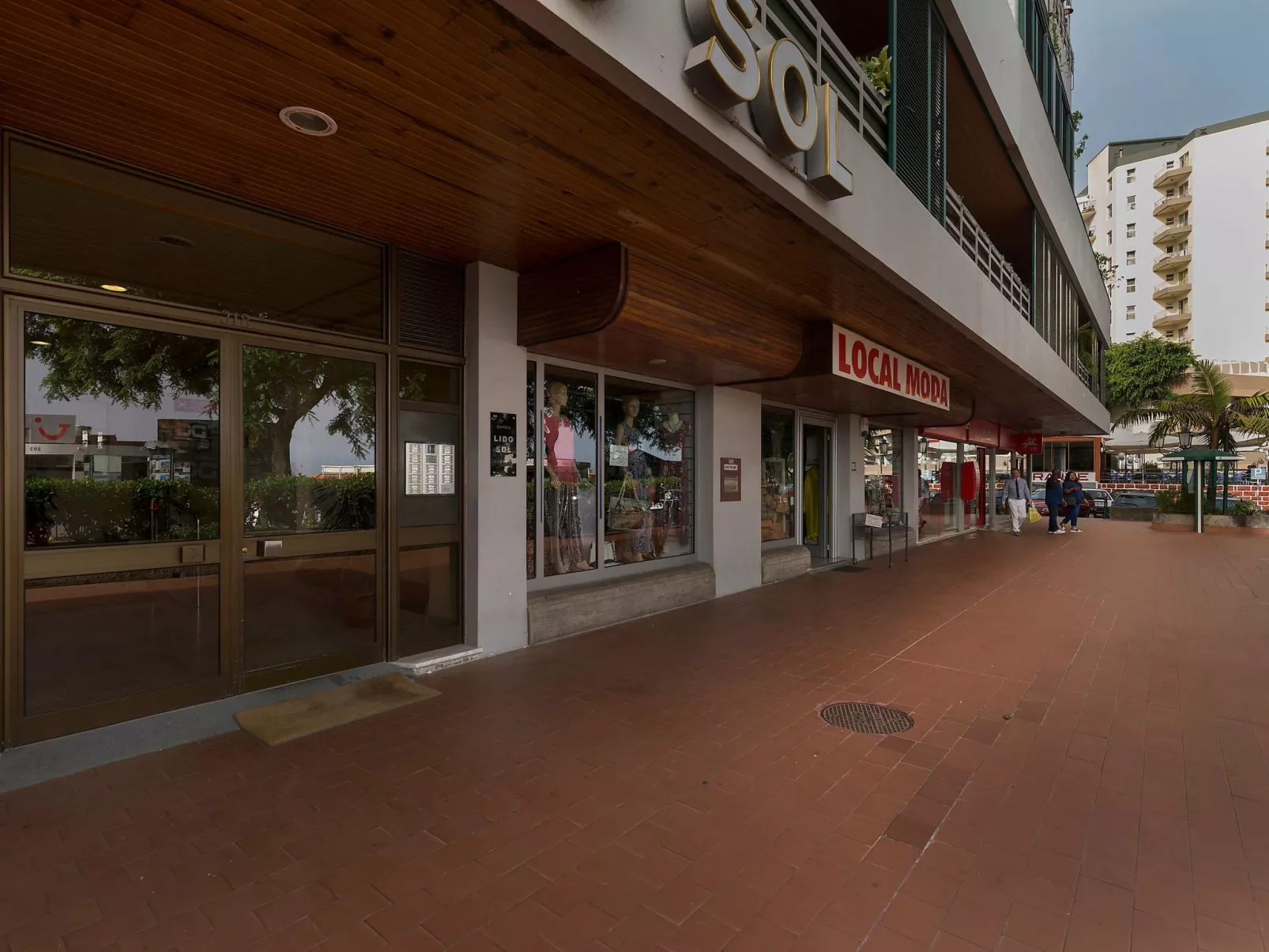 Wohnung mit Balkon und Aussicht in São Martinho - Buiten